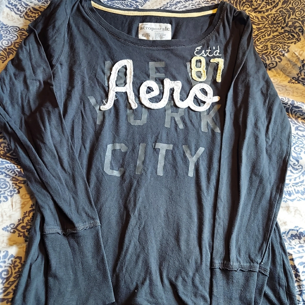 Charcoal long sleeve Aero Tshirt